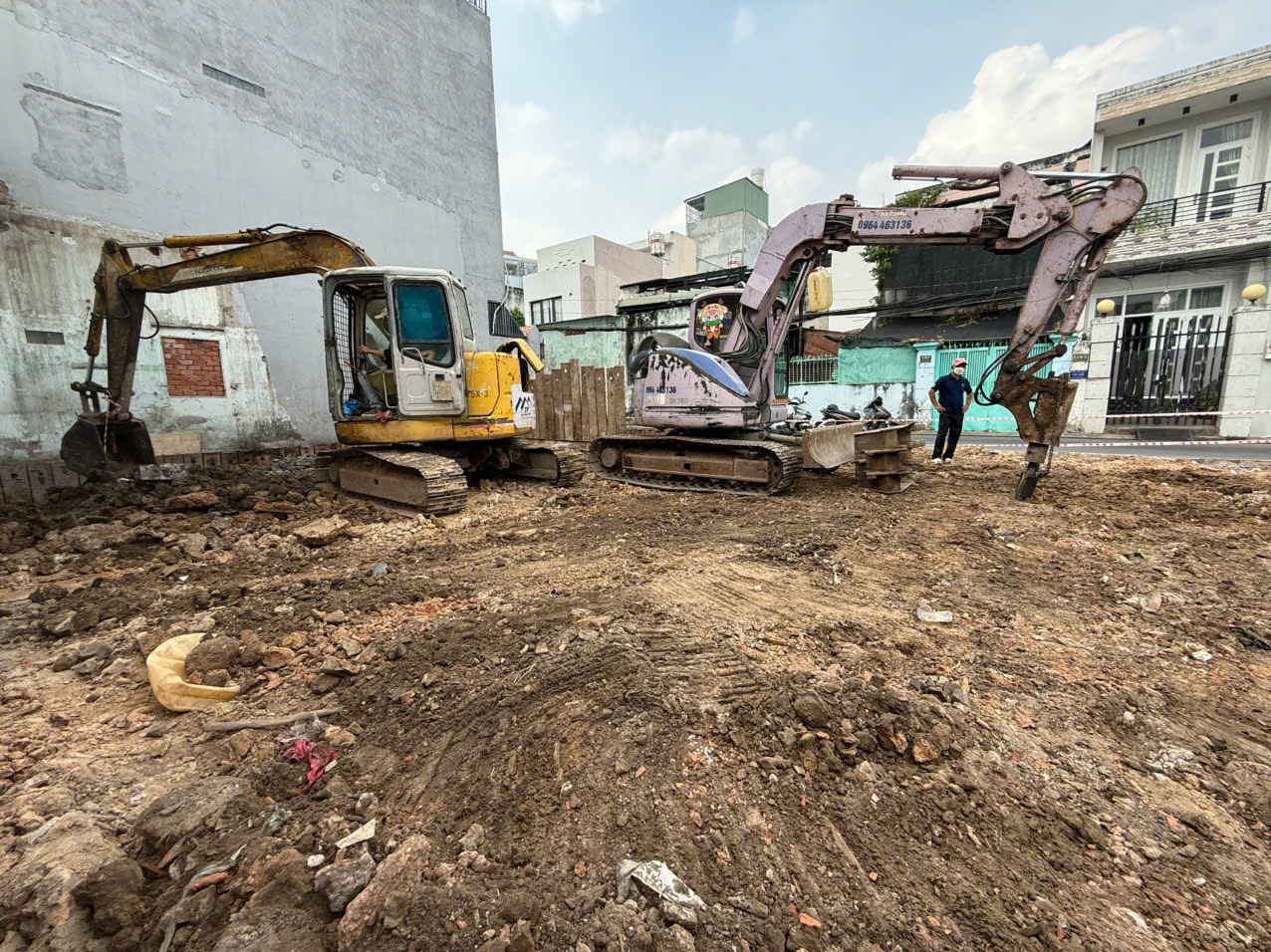 San Lấp Mặt Bằng